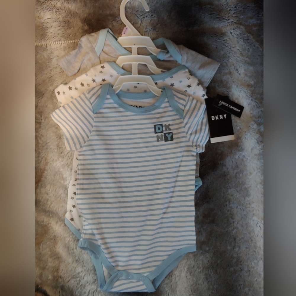 DKNY 3 Piece Blue And Gray